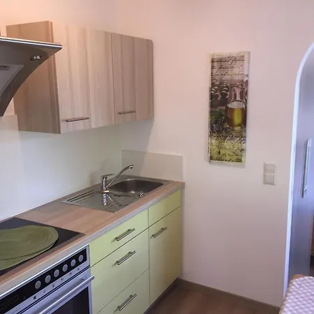 Thum Apartment *